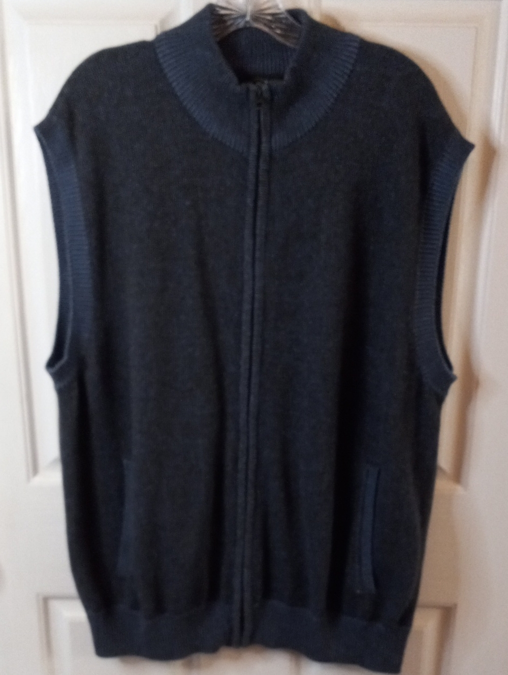 navy blue sweater vest full zipper men's 2 XL RedHead from Bass Pro Shop